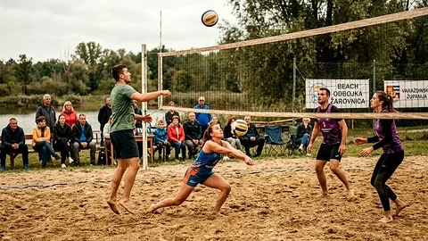 Peti turnir odbojke na pijesku u Žarovnici s mješovitim ekipama u formatu 3 na 3